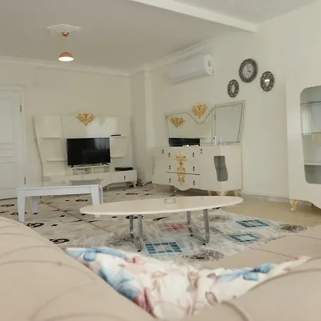 فيلة Lux White *
